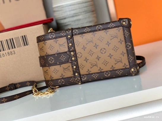 WIS TRUNK LOUIS VERTICAL POCHETTE VUITTON 0720